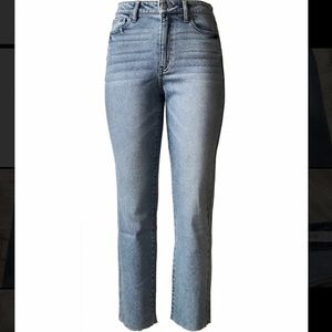 Tinseltown Mom Jeans